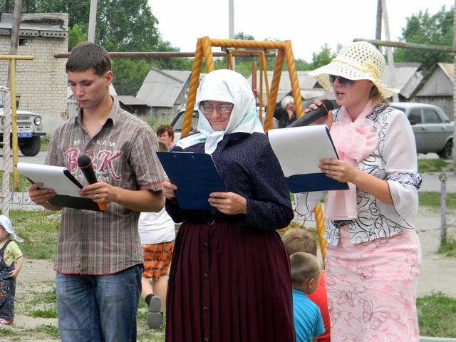 Праздник двора 2012 в Первомайском на ул. Больничной