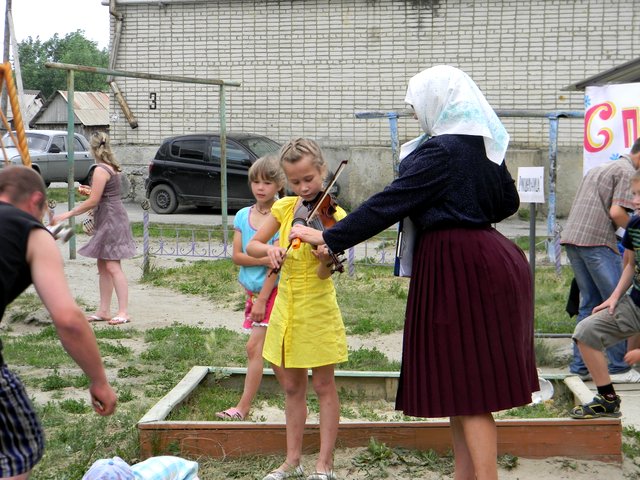 Праздник двора 2012 в Первомайском на ул. Больничной